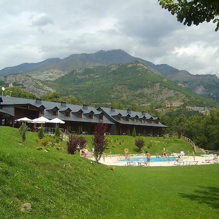 Aparthotel Bubal El Pueyo de Jaca Kültér fotó