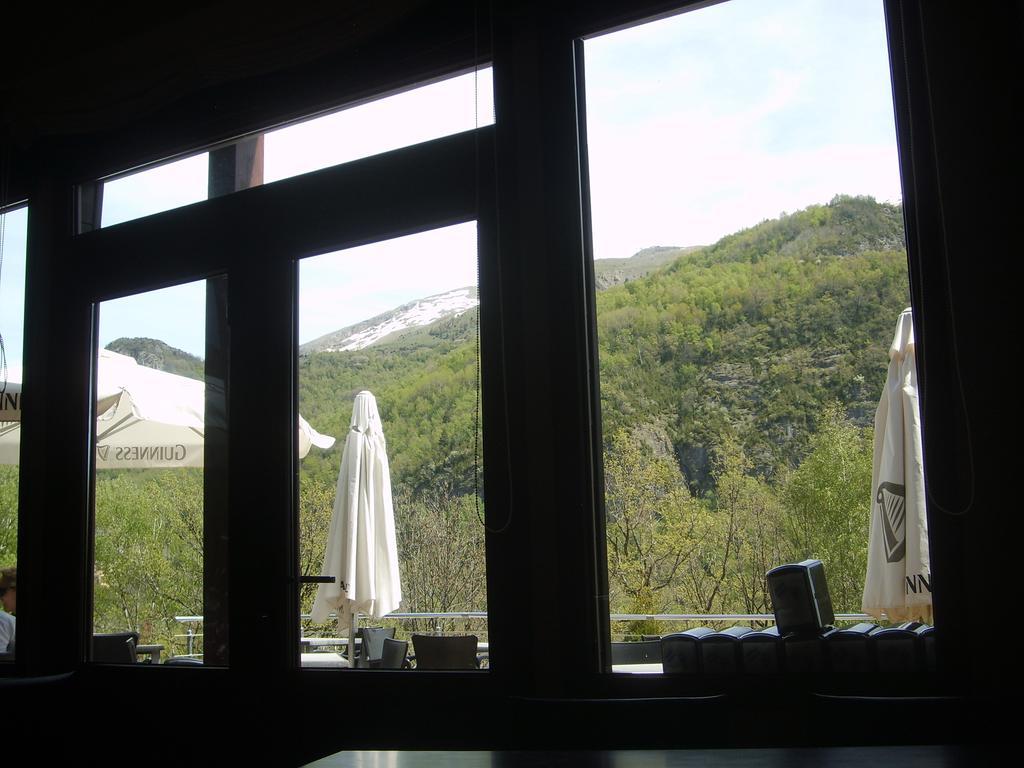 Aparthotel Bubal El Pueyo de Jaca Kültér fotó