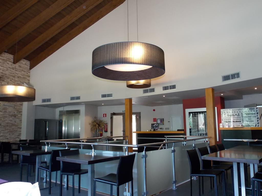 Aparthotel Bubal El Pueyo de Jaca Kültér fotó